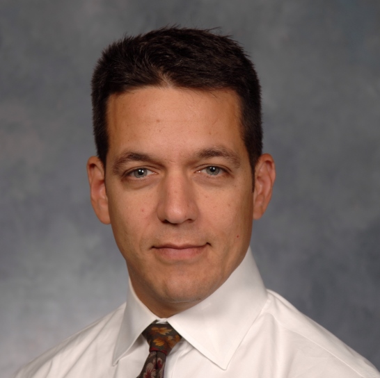 Vicente Farinas, MD
