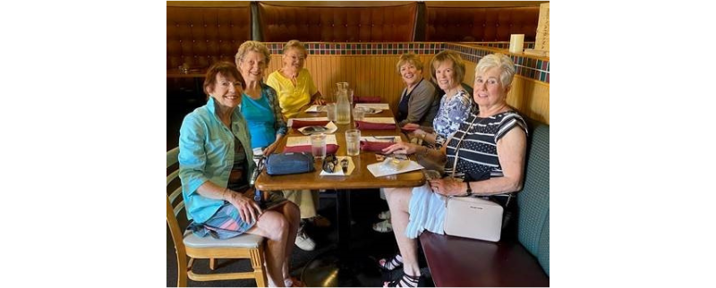 One of the last auxiliaries at Overlake, the Roger Stark Cardiac and Stroke Auxiliary (established in 2008), met for lunch in 2021 and still get together today. Through their joint efforts, they were able to purchase several essential medical items and devices for Overlake’s Heart & Vascular program.