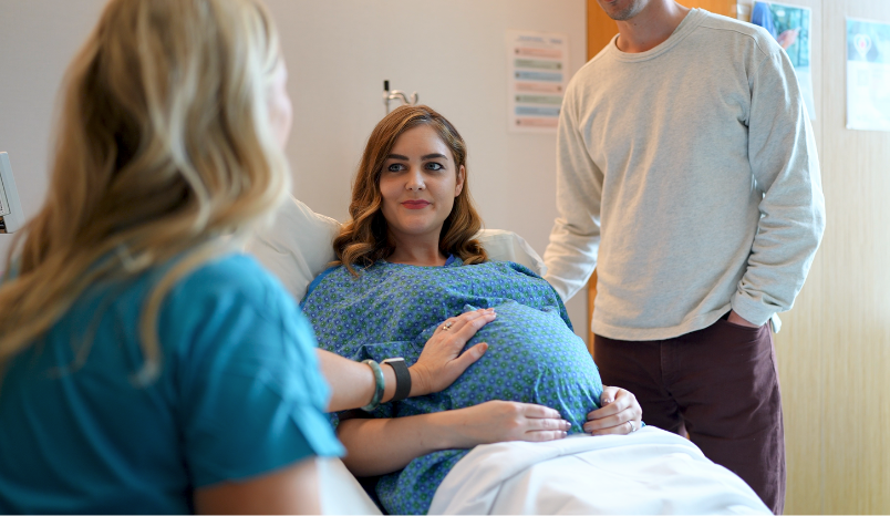 Pregnant woman consults nurse at Overlake.