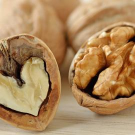 walnuts-shape-of-heart