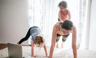 mom-doing-online-yoga-with-kids