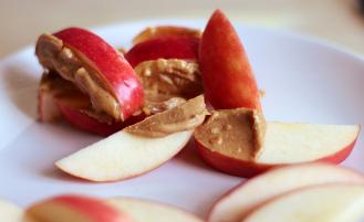 apples-peanut-butter