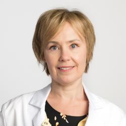 tonya-comstock
