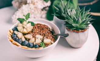 chia-pudding-blueberries